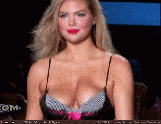 gifs_give_bouncing_boobs_some_extra_oomph_14 (in Boobies)