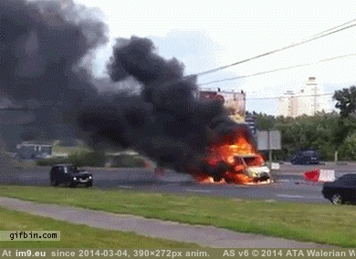[Wtf] This is why you should stay away from burning vehicles. (in My r/WTF favs)